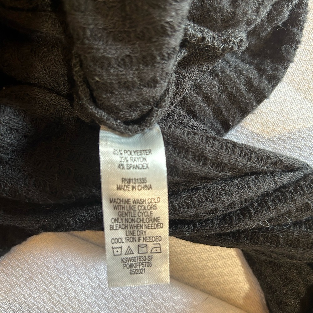 NWT NINE‎ BRITTON black waffle drop shoulder size large top - Picture 4 of 6